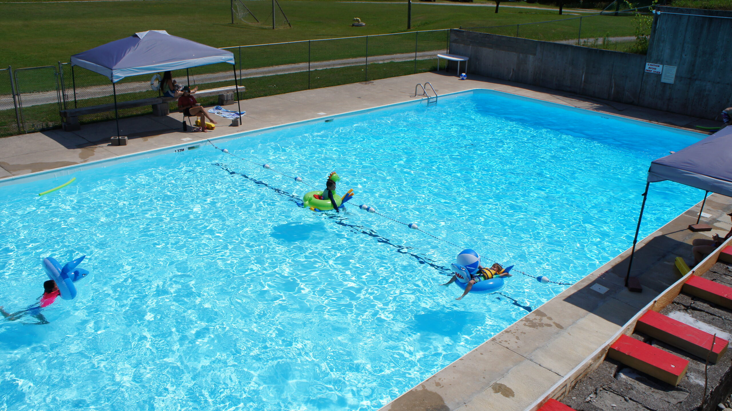 Top view of swimming pool in Hope Valley Day Camp