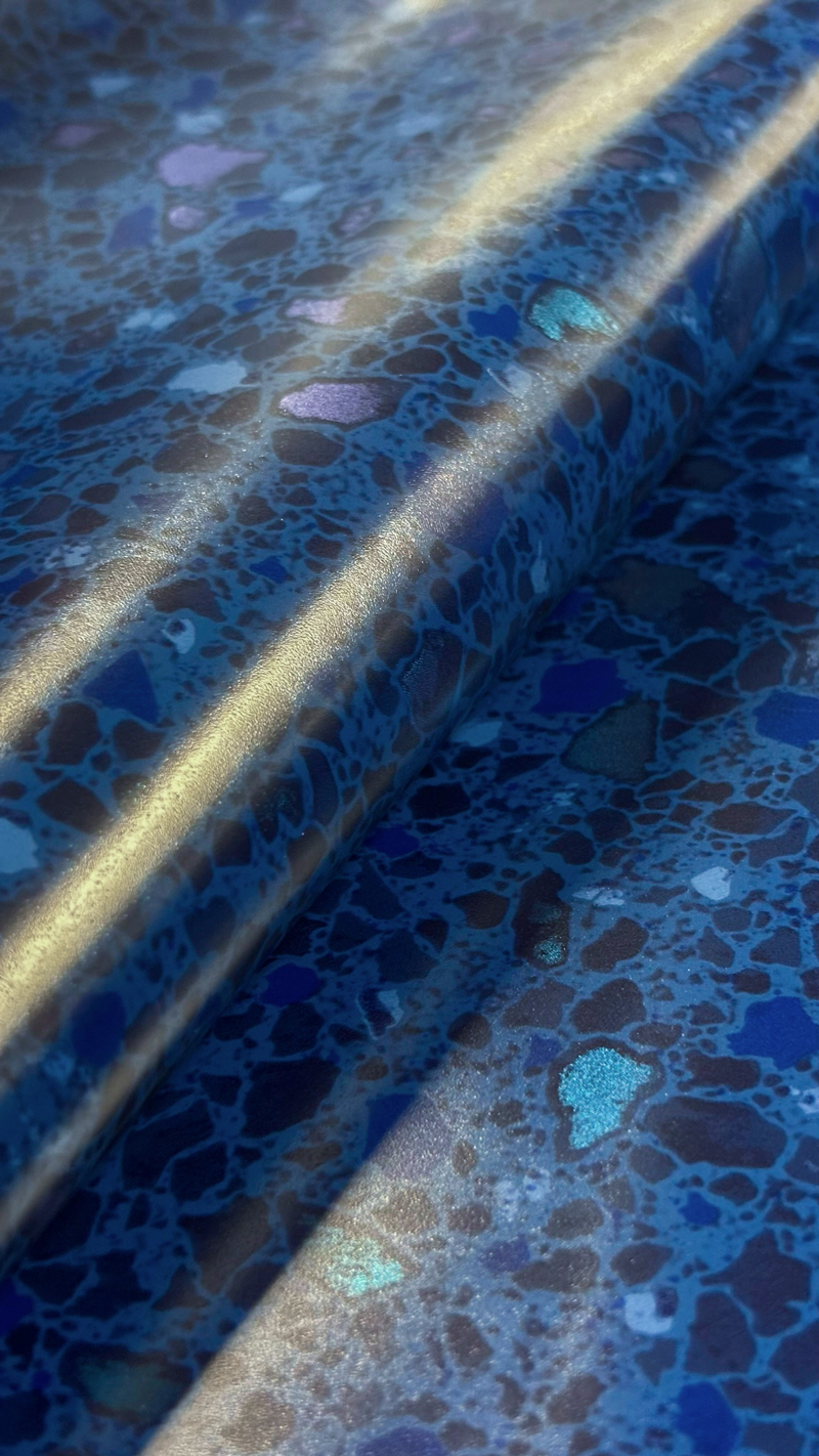 Medium Blue Pallet Sample