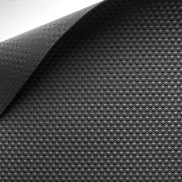 Infinity pool surface_balck-half-moon Black Demarcation